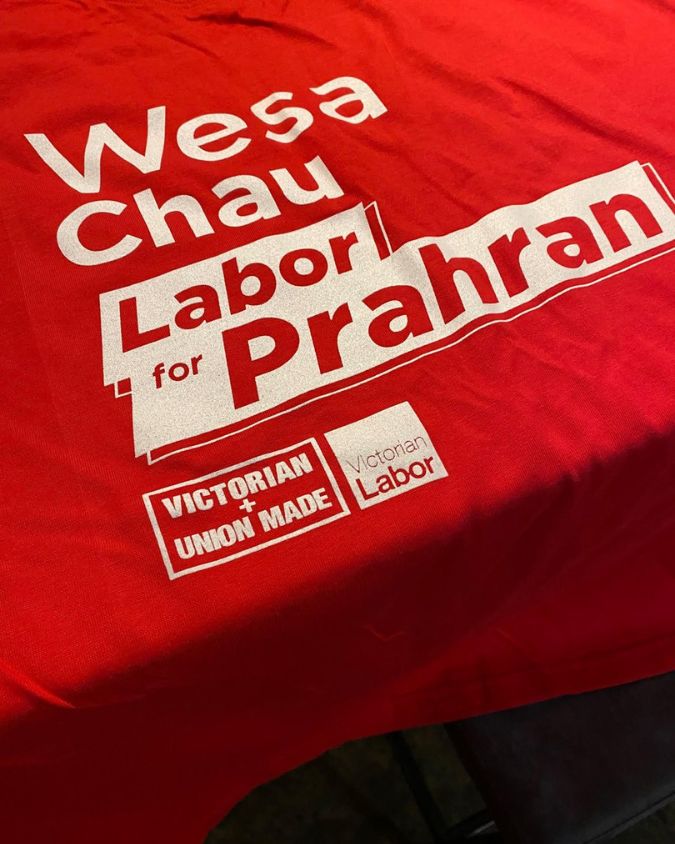 Close up of red tshir "Wesa Chau, Labor for Prahran"